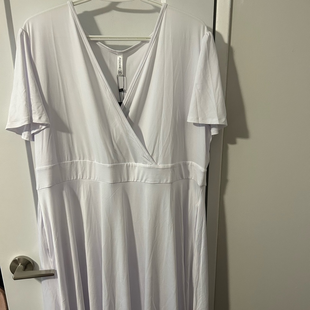 White short sleeved dress